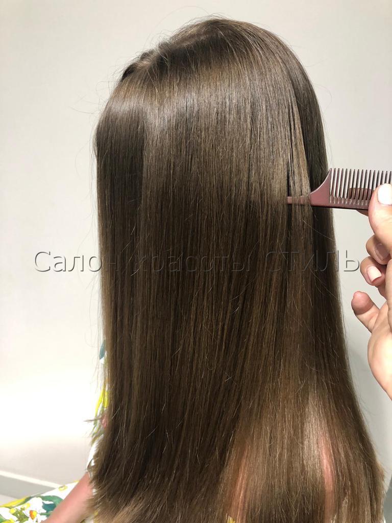 Фото работы мастера стрижка или маникюр